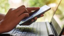How to Write a GoFundMe for Funeral Expenses That People Will Support